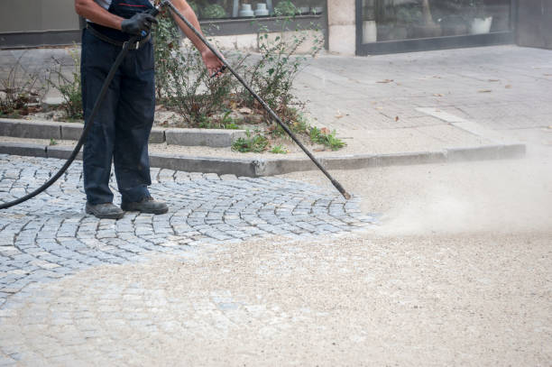 Earlimart, CA Pressure Washing Services Company